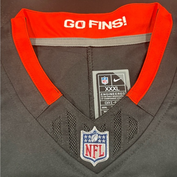 Nike Black Miami Tyreek Hill # 10 NFL Jersey Collar with 'Go Fins!' - Picture 3 of 4